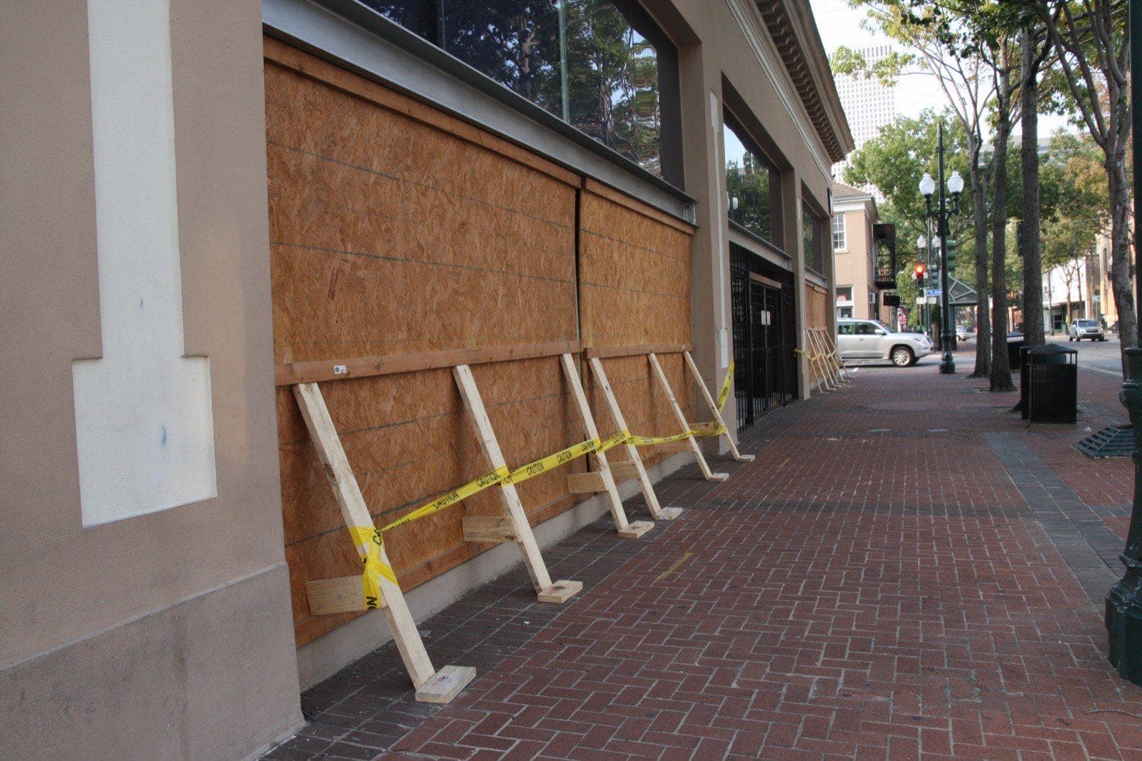 Business Interruption Insurance Coverage for Florida Businesses: Surviving the Days After a Hurricane