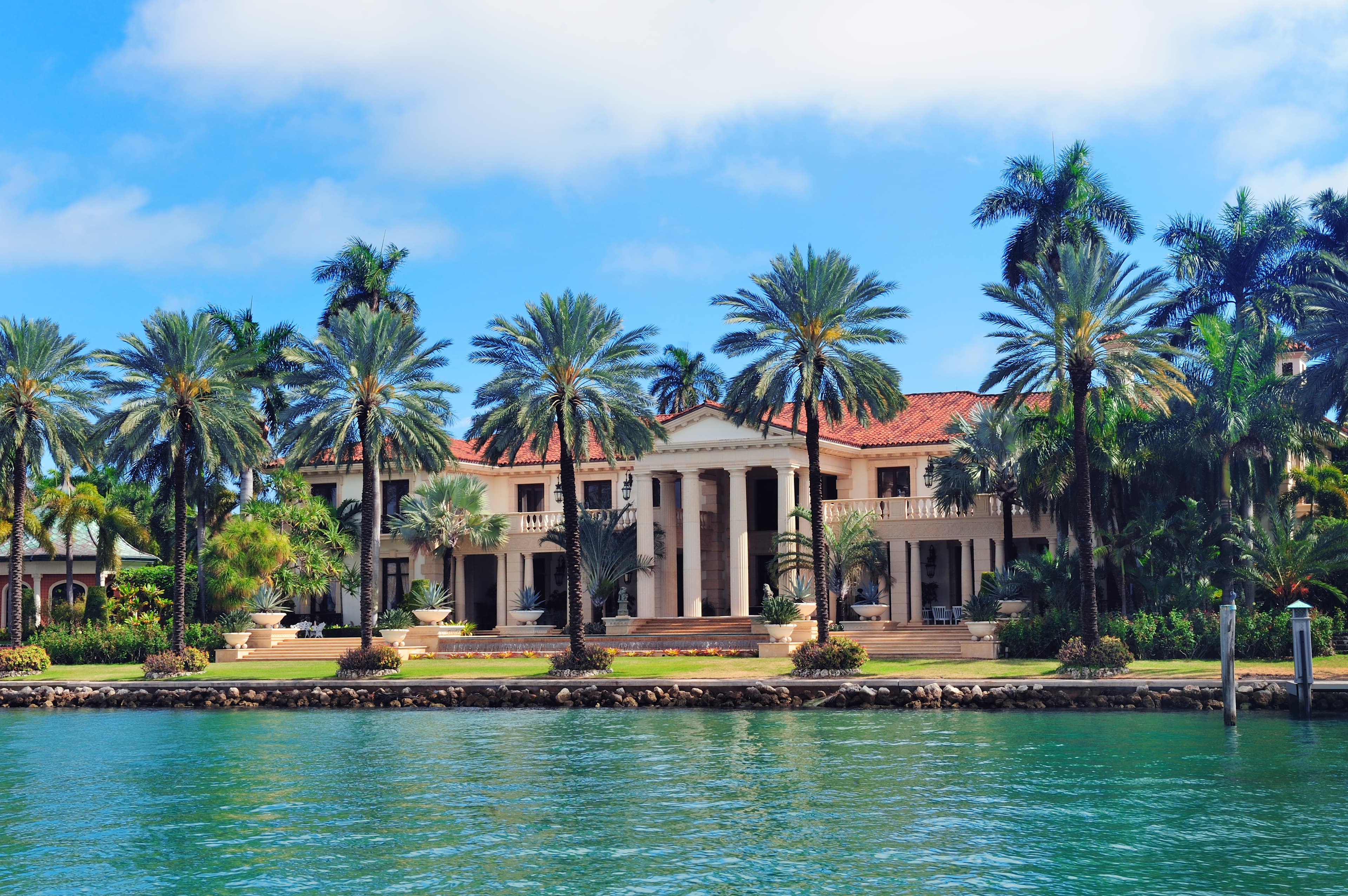 Luxury waterfront estate in South Florida